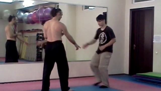 Освобождения от захвата за руку - Тэ Ходоки 1.1 смотреть онлайн