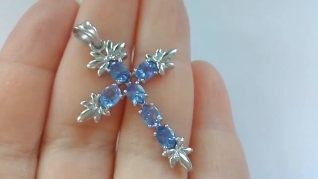 Серебряный крестик танзаниты натуральные. смотреть онлайн