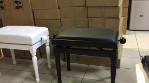 Банкетки для пианино. Обзор недорогих банкеток с регулировкой по высоте