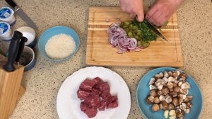 ? ? Бефстроганов из говядины (по-строгановски) - новый взгляд на классический рецепт