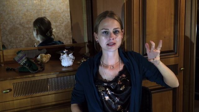 Руническая практика. Перевёрнутые Руны. Видео-ответ на вопросы...