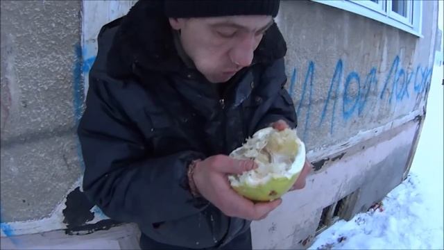 На что готов мужик ради 300 руб \ Андрюха с Памелой смотреть онлайн