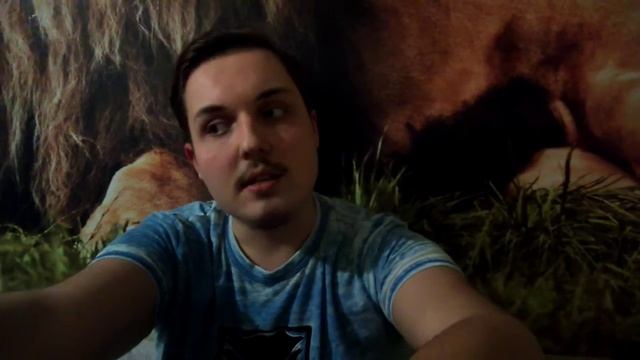 Проникновенное исполнение !! Очень здорово читает стихотворение