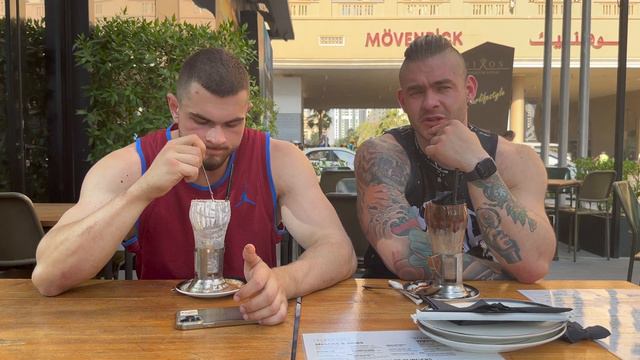 Cheat Day in Dubai! 10.000 калорий за пару часов! Набираем массу в Дубае!Дубай Марина пляж JBR! смотреть онлайн