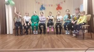 Театральный кружок "Твой день" представляет игровой урок по актёрскому мастерству.