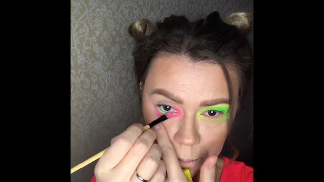 POP ART makeup lite. Поп Арт, легкая форма. Comic makeup.YouTube shorts смотреть онлайн