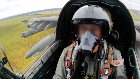Российские Су-25 уничтожили скопление бронетехники ВСУ / События на ТВЦ