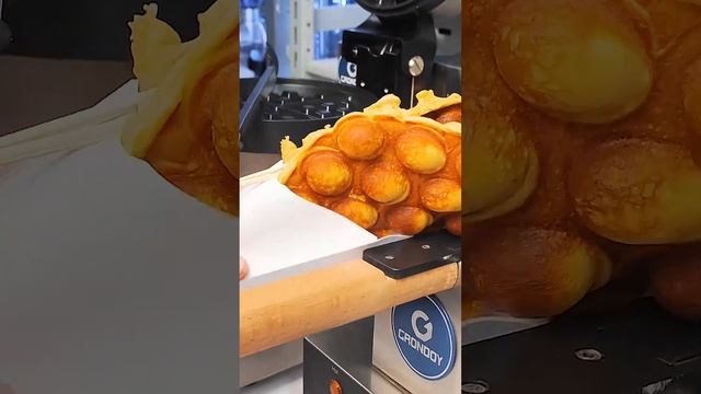 Máquina Waflera para preparar deliciosos conos de Wafles