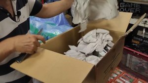 Японские посылки в Нижегородском магазине Dendy, распаковка ретро-консолей, игр и аксессуаров