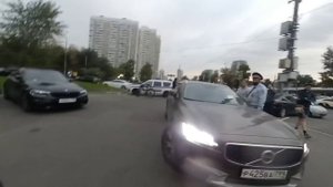 ОСЕННЕЕ ОБОСТРЕНИЕ ( В гостях у Кирилла Бунина)