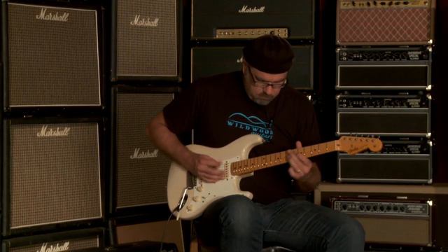 Fender Custom Shop Dealer Select Wildwood "10" 1957 Stratocaster Relic • SN: R58685 смотреть онлайн