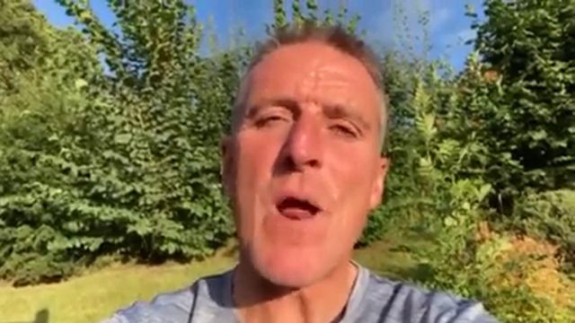 A message to you all from Iolo Williams смотреть онлайн