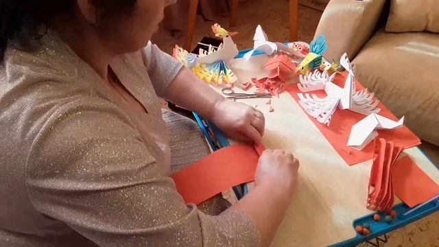 Занятие для детей.Тема:Весна. Сказочная птица из бумаги. смотреть онлайн