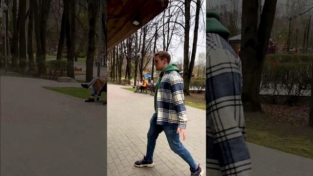 ОБОКРАЛИ ПАРНЯ РАДИ ЧАПКИ ??