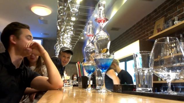 Коктейль башня смотреть онлайн