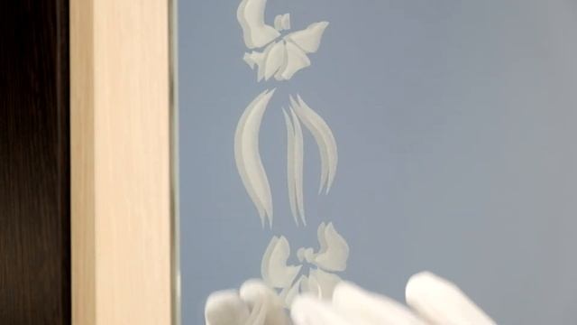 ВидеоОбзор EuroMebel: Комплект мебели Гостиная 3 с зеркалом (Россия) смотреть онлайн