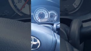Toyota Corolla Fielder nze161 1nz fe . Шум в двигателе . Щелкает натяжитель.