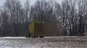 СоюзБелАгро: Разбрасыватель органических удобрений РОУМ 24 в работе