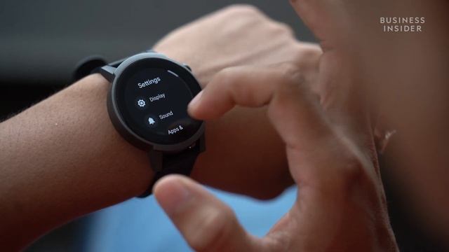 TicWatch E3 Overview | The Best Alternative to Fitbit Versa 3? смотреть онлайн