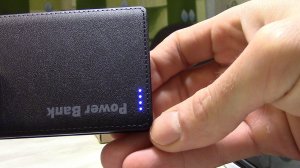 Внешний аккумулятор для телефона и смартфона. Портативный аккумулятор Power Bank с Алиэкспресс.