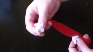 Одежда для бутылок - новогодний декор бутылок. Шапочка на бутылку - декор новогоднего стола!