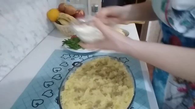 #готовимВместе. картофельная запеканка. с соевым фаршем. #готовимДома.
