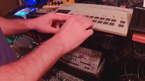 Roland TR-626 + TB-03 Acid Jam