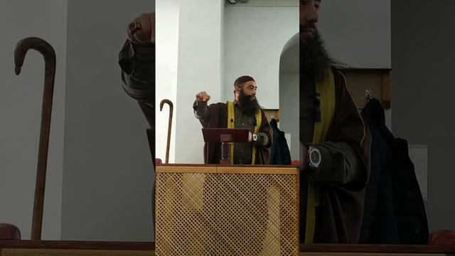 Современная молодежь . смотреть онлайн