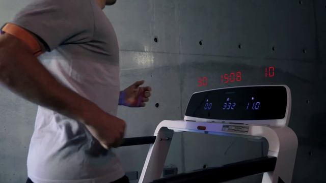 Introduccion: Caminadora HORIZON Omega Z смотреть онлайн