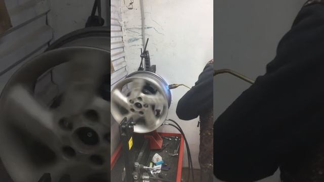 Правка литого диска полное видео довожу до идеала смотреть онлайн