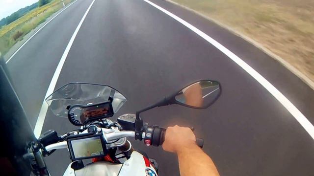 BMW R1200R смотреть онлайн