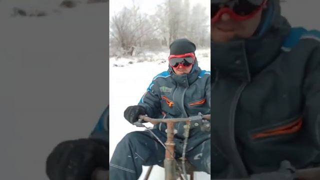 Дрифт трайк на озере. Drift trike on the lake!