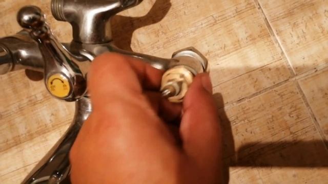 Замена кран буксы на смесителе. Собственный опыт.