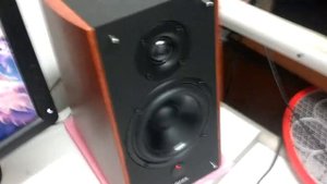 Gene Edifier R1900TV Speaker 2.0 Bass Music Test