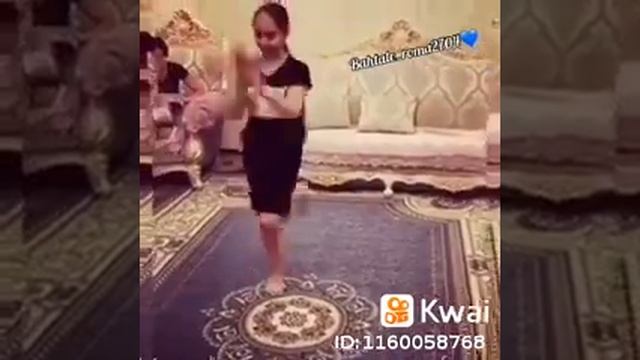 Цыганская девочка танцует польку Просто Класс ??? смотреть онлайн