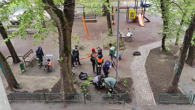 Москва.СВАО.Марьина Роща. Стрелецкая,дом18. Псевдоблагоустройство.