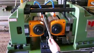 Резьбонакатные станки