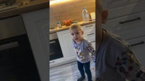 Просит купить ему ремень настоящий? #интересное #ребенок #рекомендации #прикольный #смешно #топ