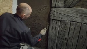 Декоративная штукатурка из плиточного клея "тяп-ляп".