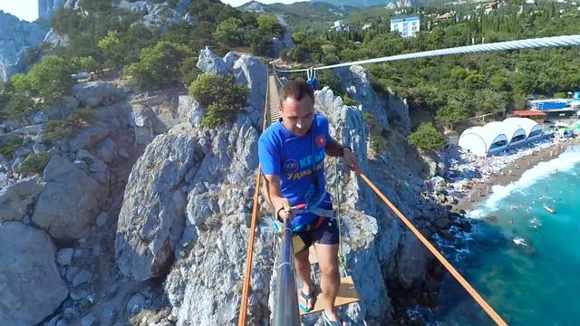 Симеиз. Самый длинный подвесной мост в Крыму. Дива и Кошка легенда.