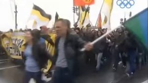 Молодежь собирается в группы и бьет кавказцев