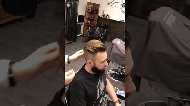 Укладка волос с помощью American Crew Fiber смотреть онлайн