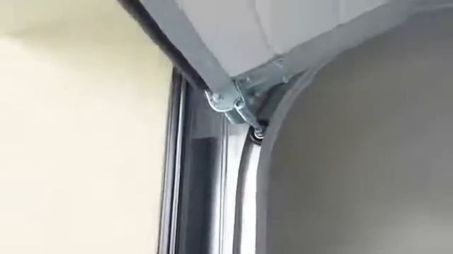 Гаражные секционные ворота видео смотреть онлайн