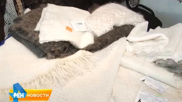 В Саратове открылась ежегодная выставка "Модный салон.Лето-2015" смотреть онлайн