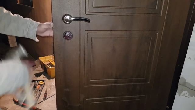 НОВЫЕ ДВЕРИ ПОЛ ГОТОВ смотреть онлайн