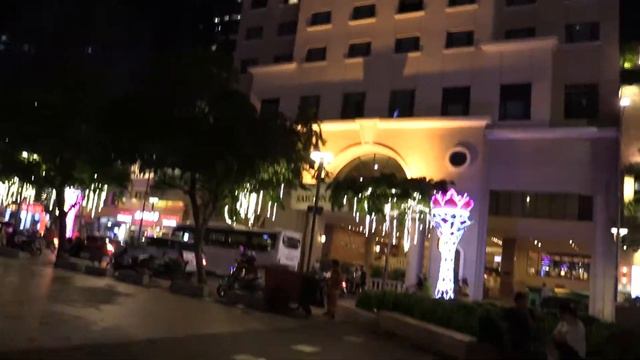 ВЕЧЕРНИЙ ХОШИМИН Ho Chi Minh City Viet Nam
