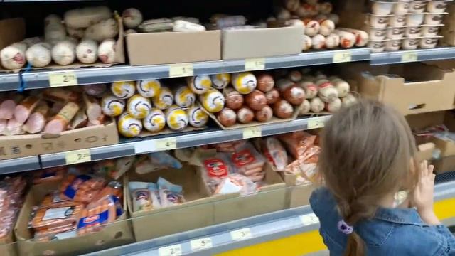 ВЛОГ //Обзор бюджетного магазина//