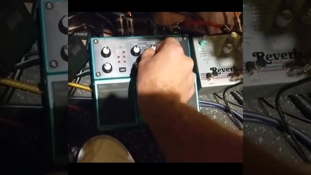 Boss SL-20 Slicer On Synths