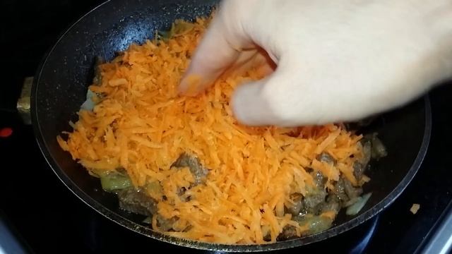 Кулинарный видеоблог - Бефстроганов с запечённым картофелем смотреть онлайн