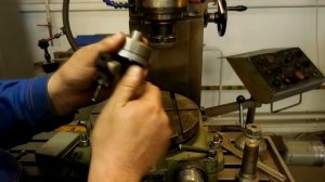 Как использовать индикатор в качестве центроискателя.